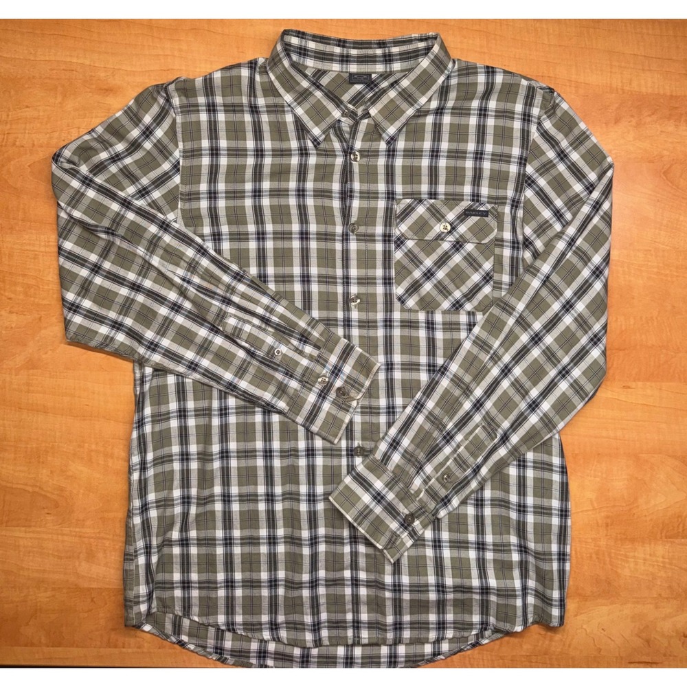 Oakley Mens Plaid Button Down Shirt Large Olive Green Long Sleeve Cotton Blend
